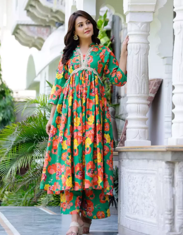 Two Piece Set